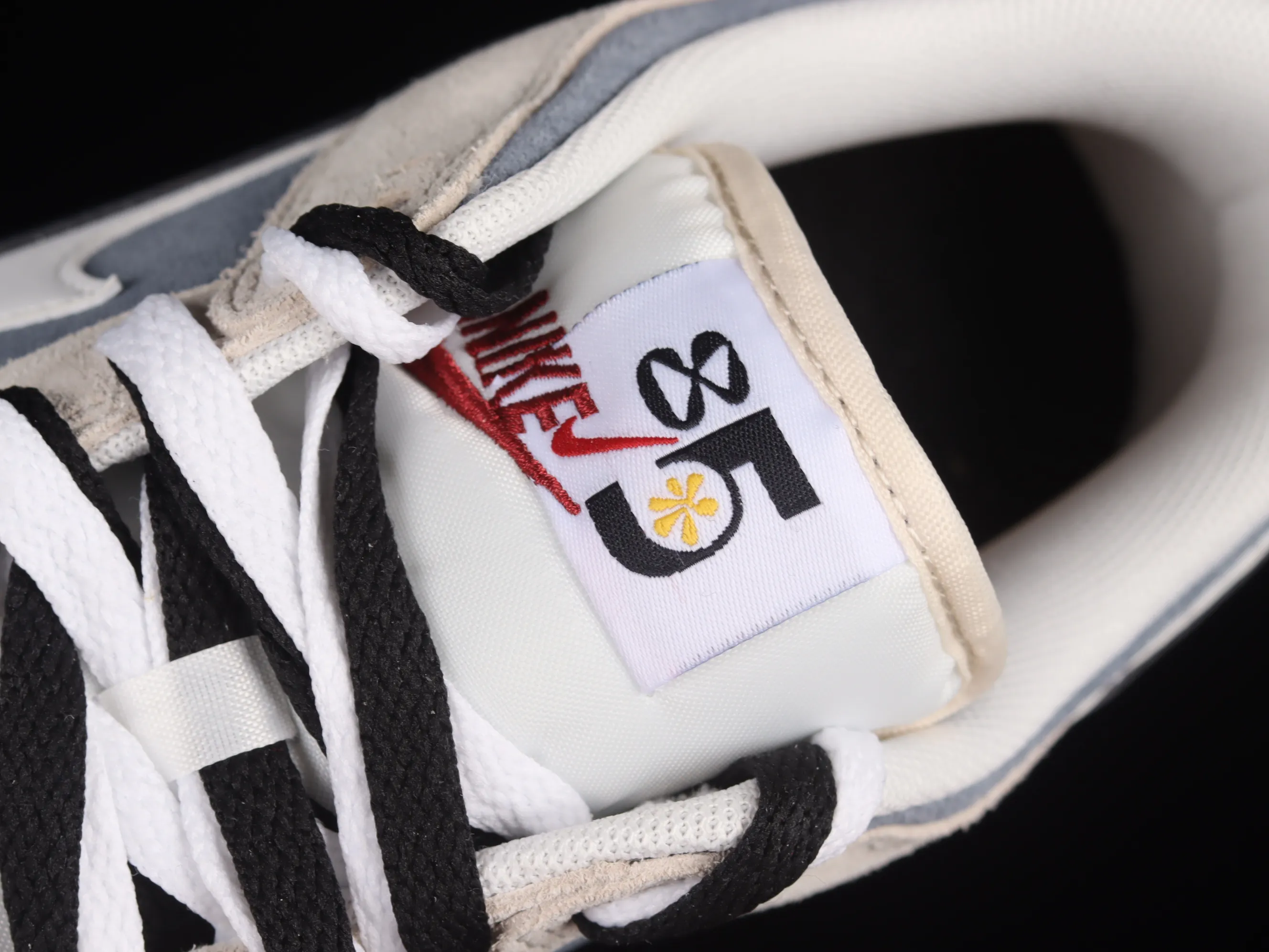 All categories Nk SB Dunk series Nk SB Dunk Low low-top sneakers Nk SB Dunk Low "85" white and gray double hook SB low-top sports and leisure sneakers DO9457-109